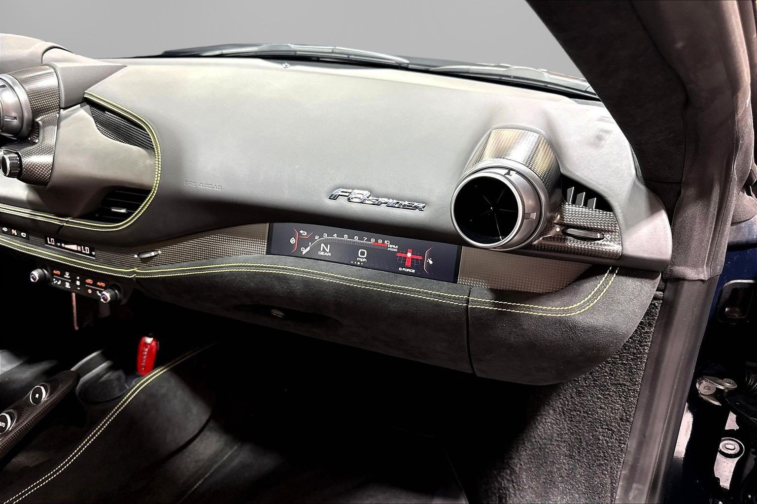 Used 2023 Ferrari F8 Spider RWD image 21