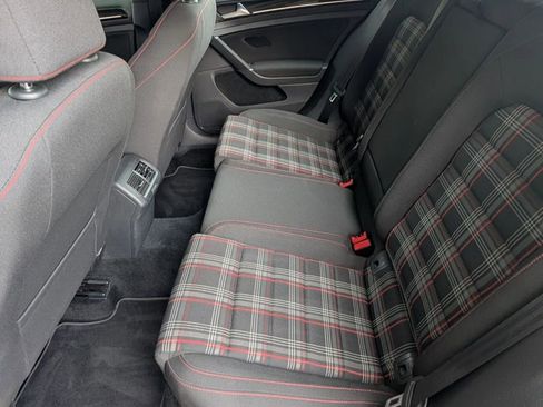 Used 2017 Volkswagen GTI Sport image 11