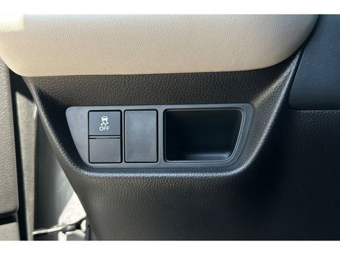 Used 2023 Honda HR-V LX image 42