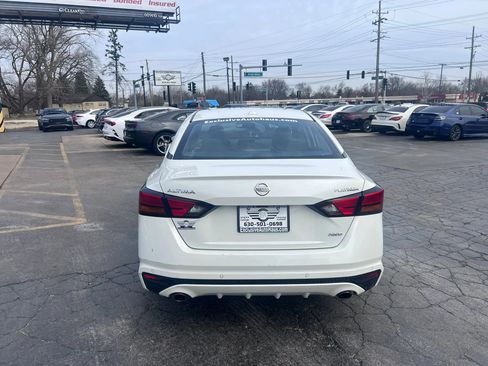 Used 2019 Nissan Altima 2.5 Platinum image 4
