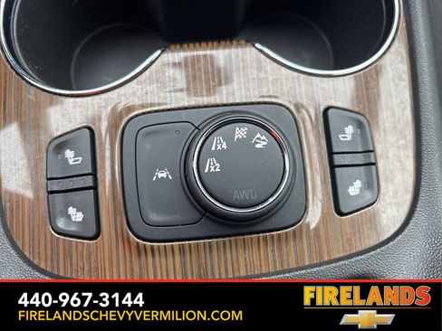 Used 2023 GMC Acadia SLE w/ Driver Convenience Package image 19