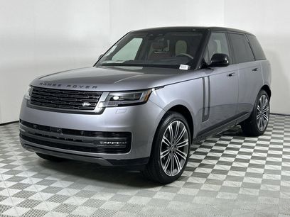 New 2025 Land Rover Range Rover SE