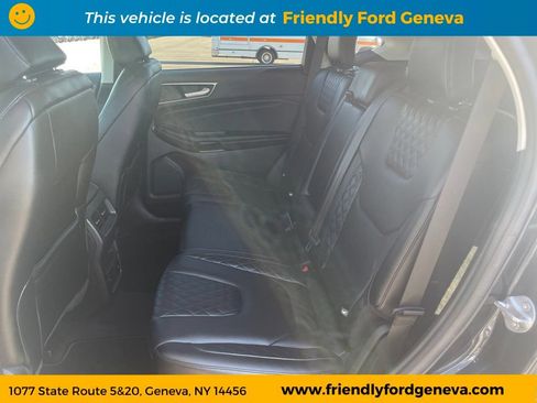 Used 2023 Ford Edge Titanium AWD/4WD image 33