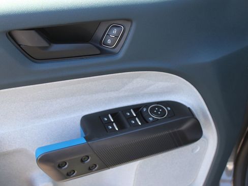 New 2025 Ford Maverick XLT w/ XLT Luxury Package FWD image 24