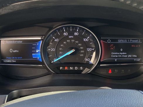 Used 2017 Ford Explorer Limited image 26