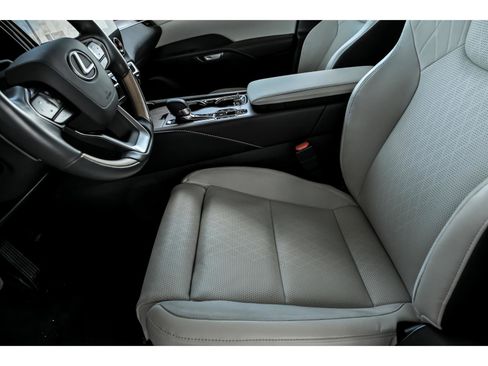 Used 2024 Lexus RX 350 AWD w/ Convenience Package image 11