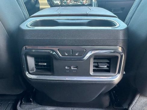 Used 2024 GMC Sierra 2500 Denali Ultimate w/ Max Trailering Package AWD/4WD image 14