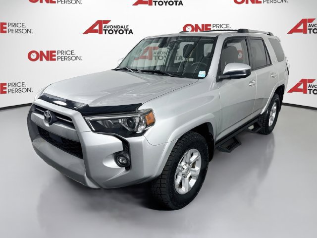 Certified 2022 Toyota 4Runner SR5 AWD/4WD image 4