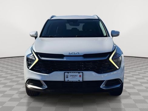 Used 2023 Kia Sportage EX image 2