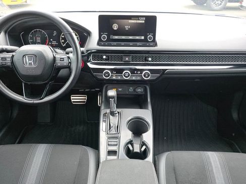 Used 2023 Honda Civic Sport image 18
