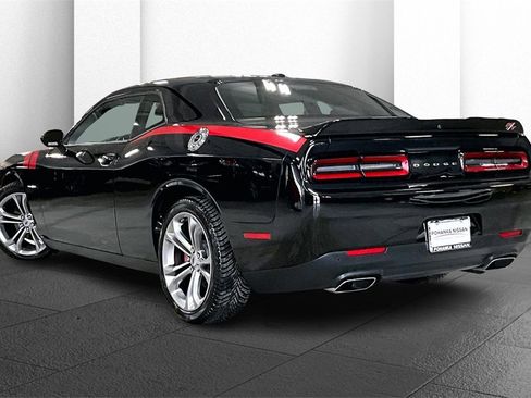 Used 2021 Dodge Challenger R/T image 10