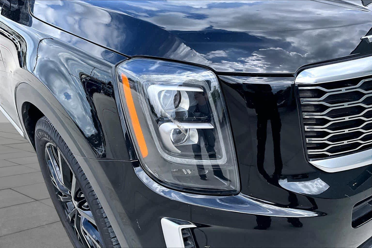 Used 2020 Kia Telluride SX w/ SX Prestige Package AWD/4WD image 26