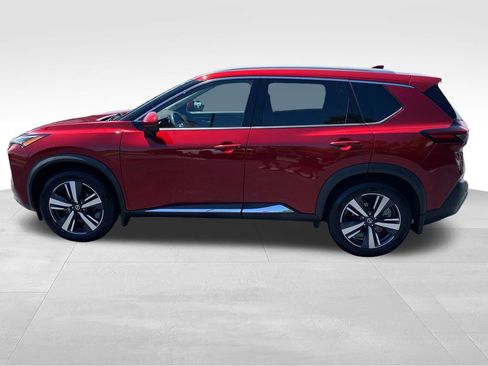 Used 2021 Nissan Rogue SL w/ Premium Package FWD image 2