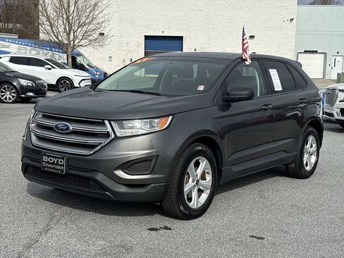 Used 2017 Ford Edge SE image 6