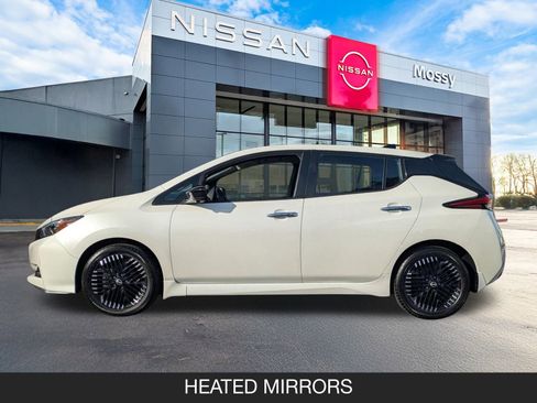 Used 2023 Nissan Leaf SV Plus image 5