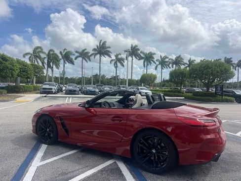 Used 2019 BMW Z4 sDrive30i w/ M Sport Package RWD image 12