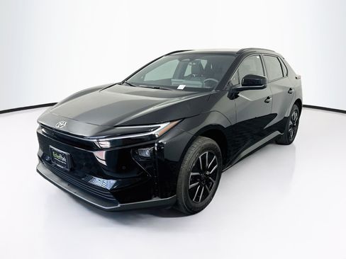 Used 2026 Toyota bZ FWD image 3