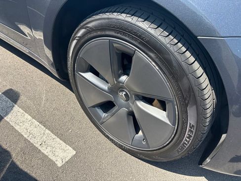 Used 2023 Tesla Model 3 Standard Range RWD image 17