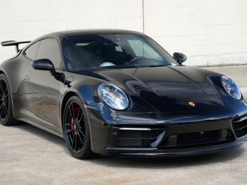Used 2024 Porsche 911 Carrera GTS w/ Premium Package RWD image 55
