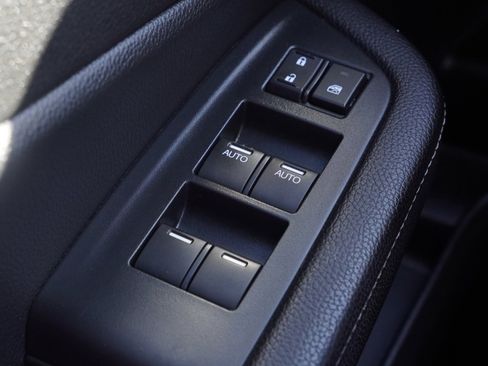 Used 2023 Honda Passport EX-L image 10