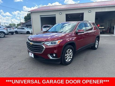 Used 2018 Chevrolet Traverse LT w/ LPO, Floor Liner Package AWD/4WD image 7