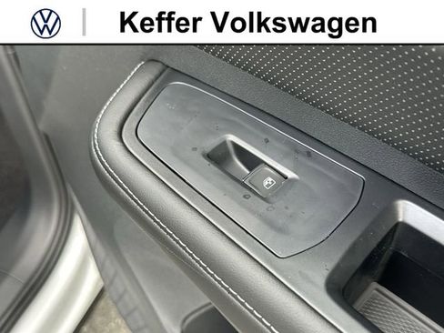 New 2026 Volkswagen Atlas SEL Premium R-Line AWD/4WD image 33