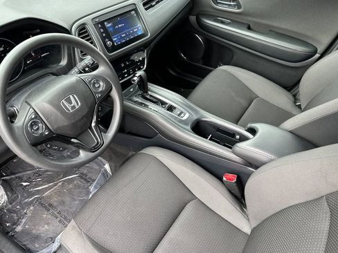 Used 2022 Honda HR-V EX image 10