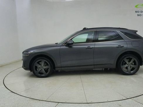 Used 2024 Genesis GV70 3.5T Sport w/ Sport Prestige Package AWD/4WD image 69