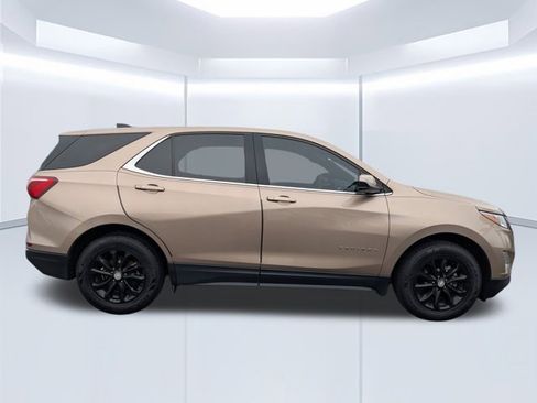 Used 2019 Chevrolet Equinox LT image 3