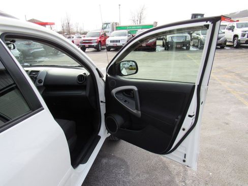 Used 2008 Toyota RAV4 Sport image 27