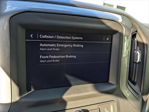 Used 2022 Chevrolet Silverado 1500 Custom AWD/4WD image 24