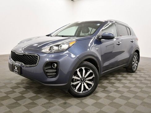 Used 2017 Kia Sportage EX image 2