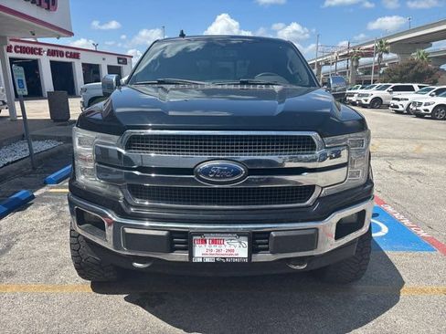 Used 2018 Ford F150 King Ranch w/ Equipment Group 601A Luxury AWD/4WD image 3
