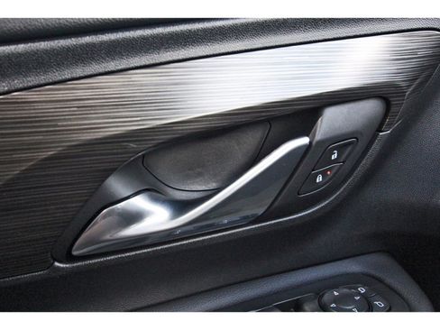 Used 2022 GMC Terrain SLE w/ Driver Convenience Package image 22