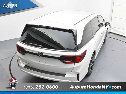 New 2026 Honda Odyssey Elite image 28