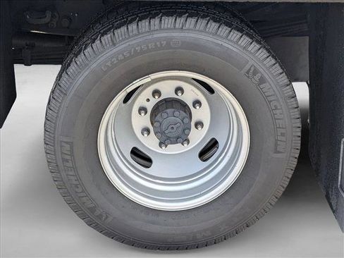 Used 2024 Ford F350 XL image 22