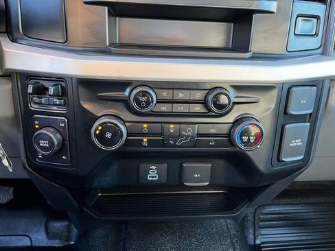 Used 2024 Ford F350 XLT w/ FX4 Off-Road Package image 24