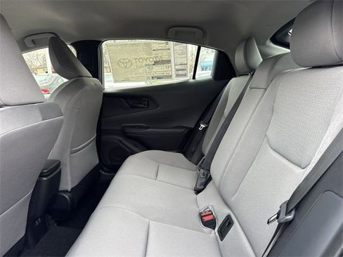 New 2026 Toyota Prius LE image 9