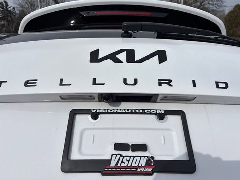 Used 2025 Kia Telluride SX Prestige X-Pro image 16