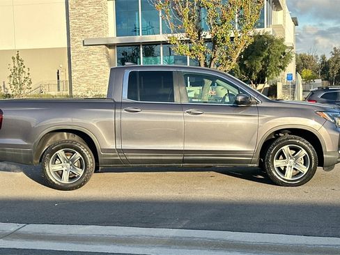 Certified 2023 Honda Ridgeline RTL image 3