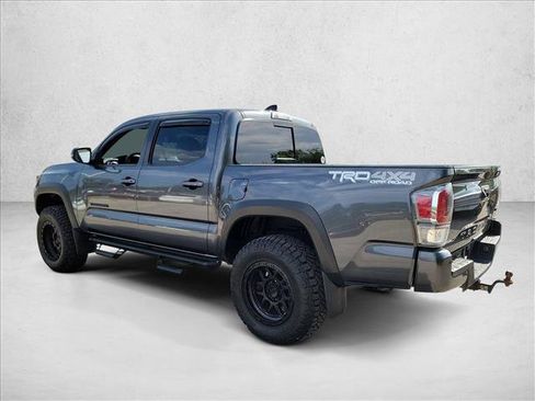 Used 2021 Toyota Tacoma TRD Off-Road w/ Technology Package AWD/4WD image 7