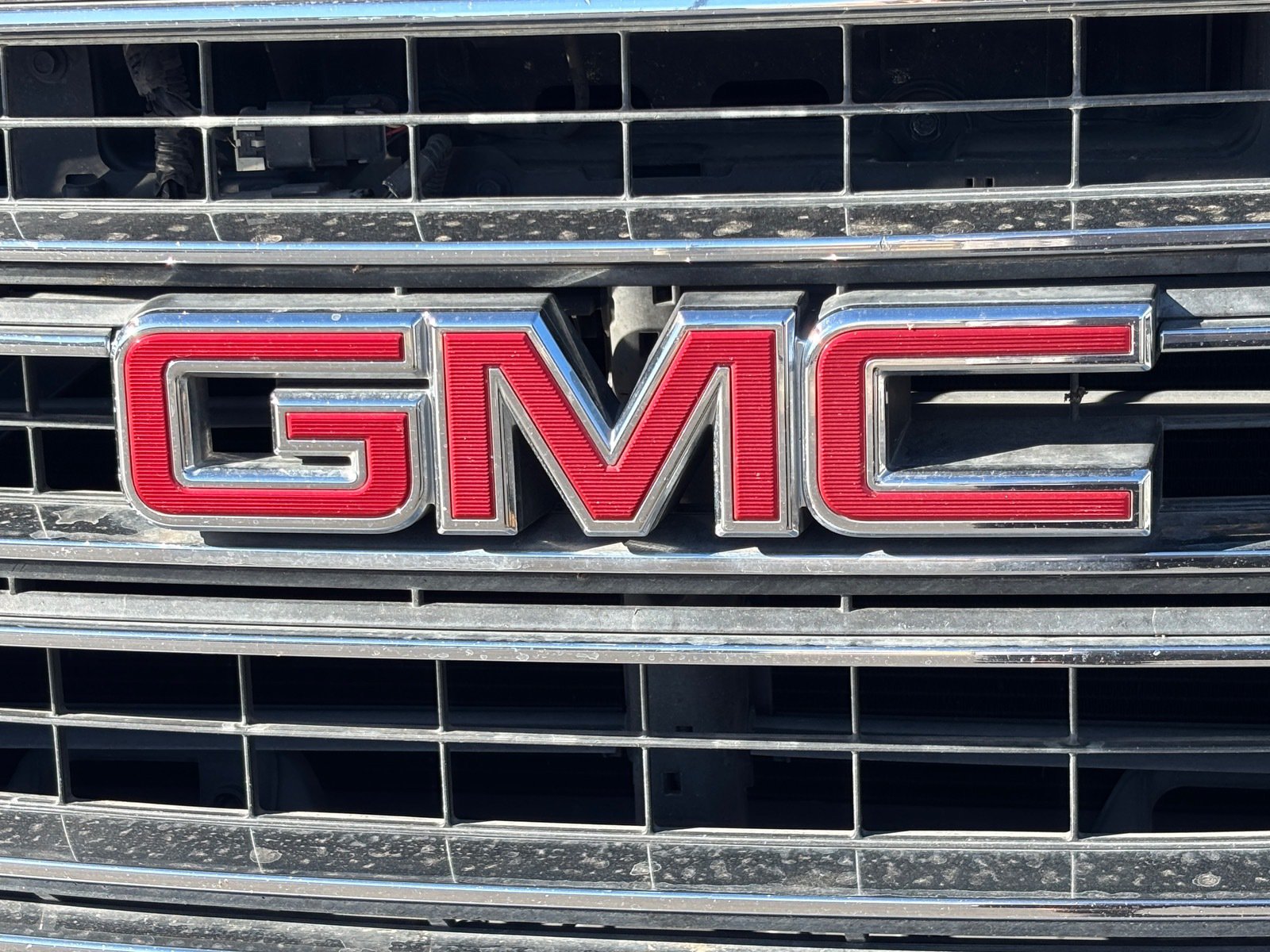 Used 2018 GMC Yukon SLT w/ HD Trailering Package AWD/4WD image 9