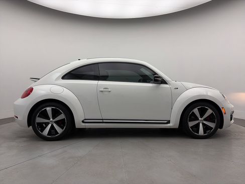 Used 2014 Volkswagen Beetle GSR image 35