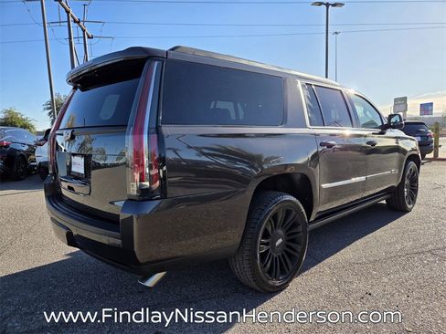Used 2017 Cadillac Escalade ESV Platinum image 6