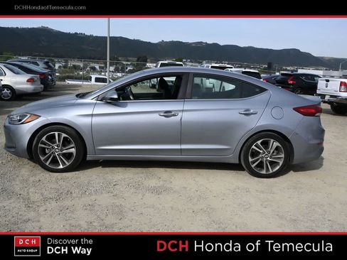 Used 2017 Hyundai Elantra Limited w/ Limited Tech Package 04 image 4