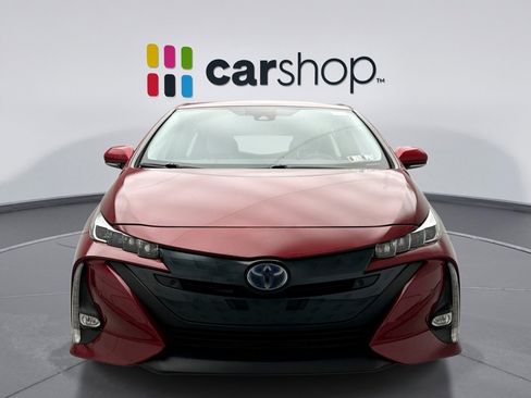 Used 2017 Toyota Prius Prime Advanced image 8