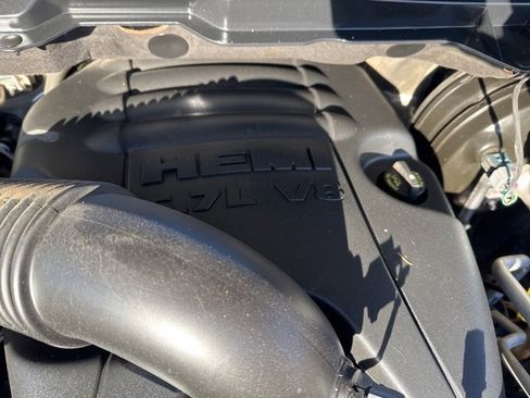 Used 2016 RAM 1500 Express image 7