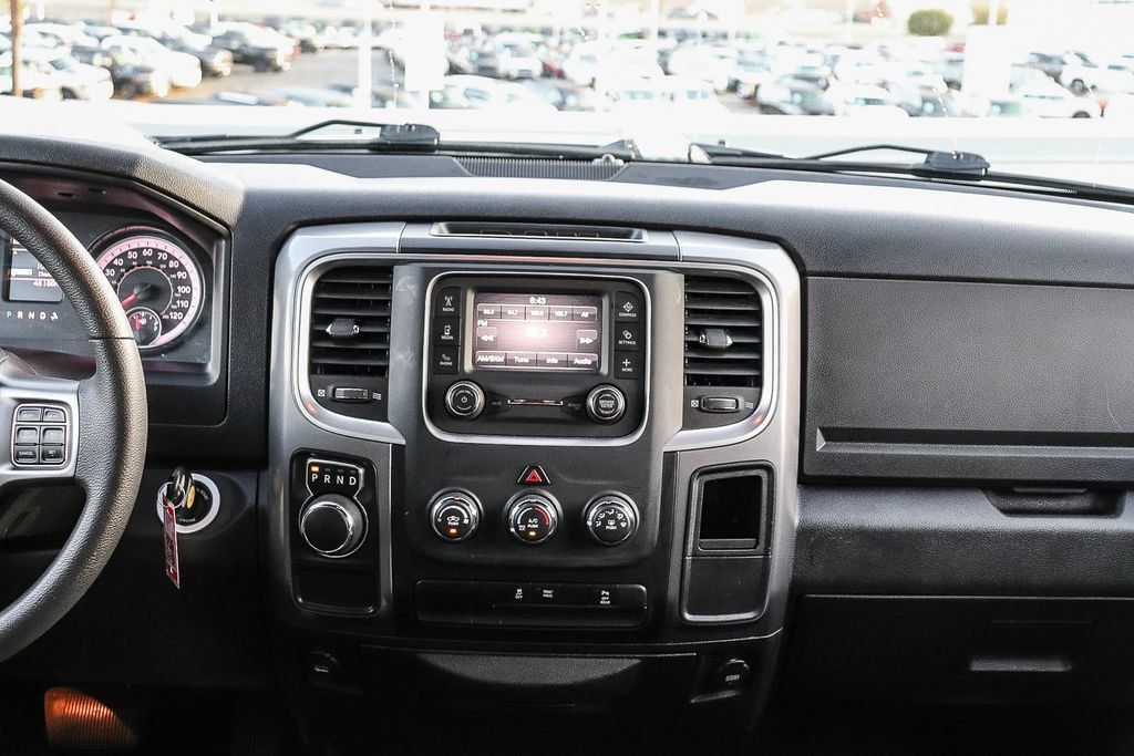 Used 2024 RAM 1500 Warlock RWD image 15