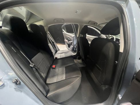 New 2025 Nissan Sentra SR image 18