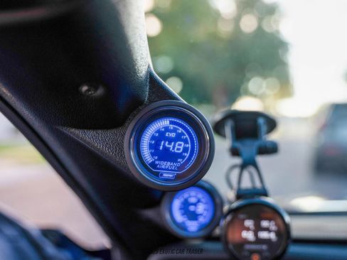 Used 2020 Ford Mustang Shelby GT350 w/ Technology Package image 40